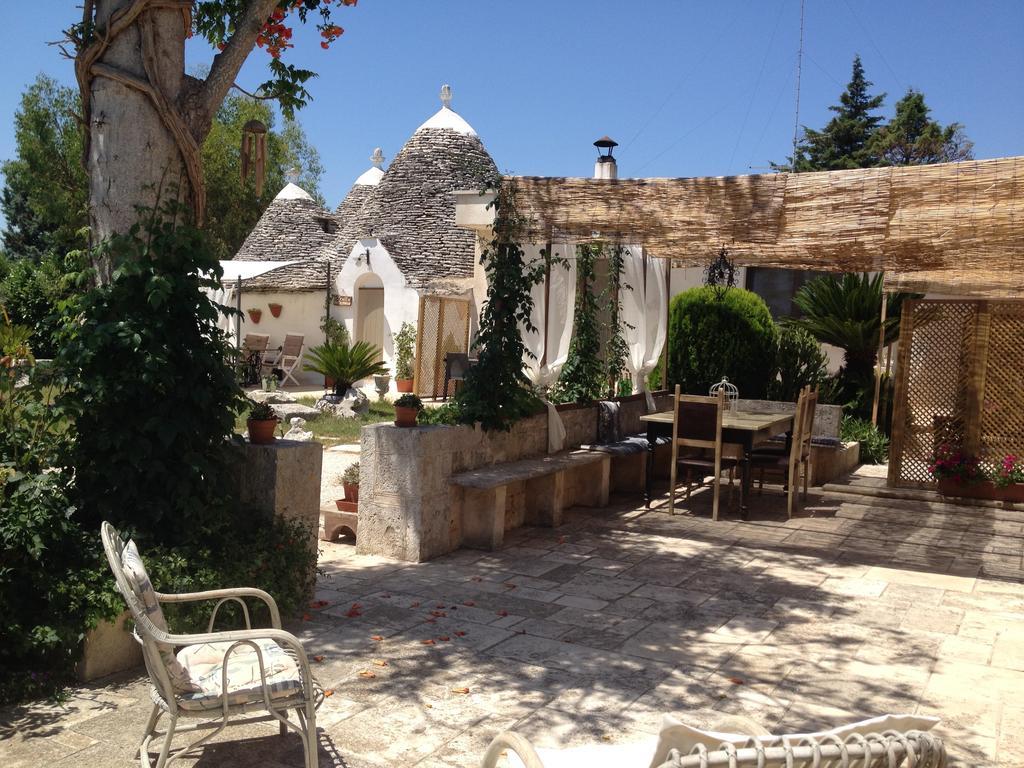 Trullicolarossa Villa Alberobello Exterior photo